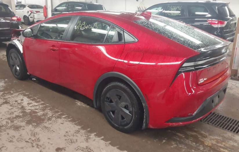 Toyota PRIUS 2025